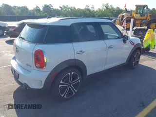 2012 MINI Countryman S with VIN WMWZC3C56CWL82122, listed as a IAAI auction lot 42600474 with 71,920 mi miles and . Bid and sale history available at DreamBid. Image 4.