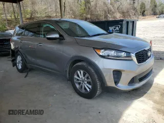 2019 Kia Sorento L z VIN 5XYPG4A32KG479030, wystawiony jako Copart lot #50903745 z przebiegiem 154 418 mil mil oraz Szkoda całkowita • Salvage title. Historia ofert i sprzedaży dostępna na DreamBid. Obrazek 4.