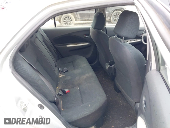 2010 Toyota Yaris с VIN JTDBT4K3XA4063583, выставлен на аукционе IAAI как лот 41943972 с пробегом 170 729 миль миль и . История ставок и продаж доступна на DreamBid. Изображение 8.