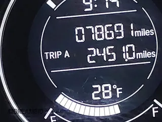 2018 Honda HR-V EX-L Navi with VIN 3CZRU6H70JM721301, listed as a IAAI auction lot 41212471 with 78,691 mi miles. Bid and sale history available at carsss.com. Image 15.
