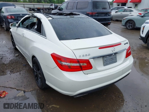2012 Mercedes-Benz E 550 with VIN WDDKJ7DB7CF156716, listed as a IAAI auction lot 41915988 with 180,809 mi miles and . Bid and sale history available at DreamBid. Image 3.