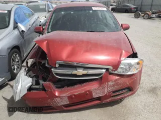 2007 Chevrolet Aveo LS z VIN KL1TD56627B175107, wystawiony jako Copart lot #51242365 z przebiegiem Nie podano mil oraz Szkoda całkowita • Salvage title. Historia ofert i sprzedaży dostępna na DreamBid. Obrazek 5.