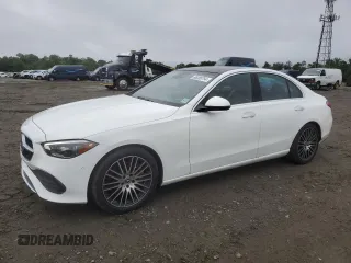 2022 Mercedes-Benz C 300 z VIN W1KAF4HB9NR013516, wystawiony jako Copart lot #66089754 z przebiegiem 18 810 mil mil oraz Szkoda całkowita • Salvage title. Historia ofert i sprzedaży dostępna na DreamBid. Obrazek 1.