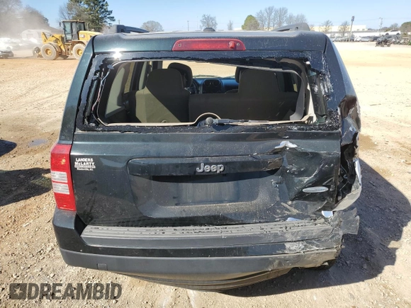 2013 Jeep Patriot Latitude with VIN 1C4NJPFB8DD141241, listed as a Copart auction lot 47622835 with 157,713 mi miles and Salvage Title. Bid and sale history available at carsss.com. Image 6.