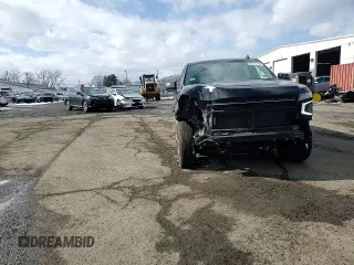 2024 Chevrolet Suburban LT z VIN 1GNSKCKD7RR107504, wystawiony jako Copart lot #45410745 z przebiegiem 31 752 mil mil oraz Szkoda całkowita • Salvage title. Historia ofert i sprzedaży dostępna na DreamBid. Obrazek 14.