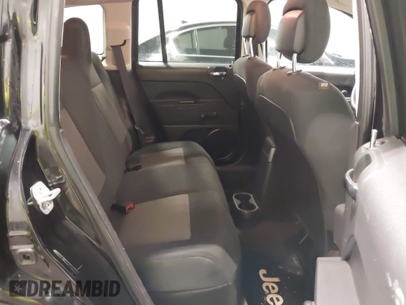 2014 Jeep Compass Sport with VIN 1C4NJCBA3ED777881, listed as a IAAI auction lot 41845518 with 113,566 mi miles. Bid and sale history available at carsss.com. Image 8.