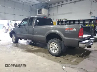 2005 Ford F-250 XL with VIN 1FTSX21P35EB41618, listed as a Copart auction lot 47006395 with 145,902 mi miles and Salvage Title. Bid and sale history available at DreamBid. Image 2.