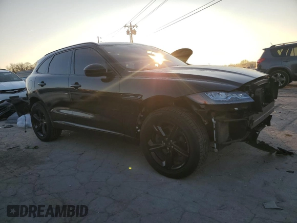 2018 Jaguar F-Pace 30t R-Sport z VIN SADCL2GX1JA287528, wystawiony jako Copart lot #82124544 z przebiegiem 51 720 mil mil oraz Szkoda całkowita • Salvage title. Historia ofert i sprzedaży dostępna na DreamBid. Obrazek 4.