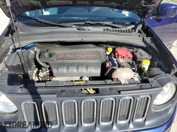 2018 Jeep Renegade Latitude z VIN ZACCJBBB5JPJ45726, wystawiony jako Copart lot #55466295 z przebiegiem 127 950 mil mil oraz Szkoda całkowita • Salvage title. Historia ofert i sprzedaży dostępna na DreamBid. Obrazek 12.