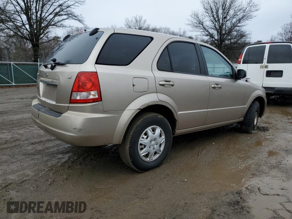 2005 Kia Sorento LX with VIN KNDJD733655476979, listed as a Copart auction lot 44120575 with 115,990 mi miles and Salvage Title. Bid and sale history available at carsss.com. Image 3.