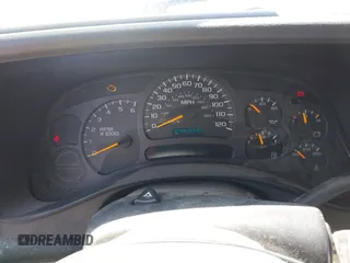 2004 Chevrolet Silverado 1500 Z71 with VIN 2GCEK19T141132102, listed as a IAAI auction lot 42050045 with 133,196 mi miles and . Bid and sale history available at DreamBid. Image 7.