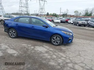 2020 Kia Forte LXS with VIN 3KPF24AD7LE194888, listed as a IAAI auction lot 42010437 with 47,113 mi miles and . Bid and sale history available at carsss.com. Image 1.