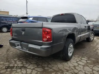 2006 Dodge Dakota SLT with VIN 1D7HE42K96S694927, listed as a Copart auction lot 47927285 with Not Provided miles and Salvage Title. Bid and sale history available at carsss.com. Image 3.