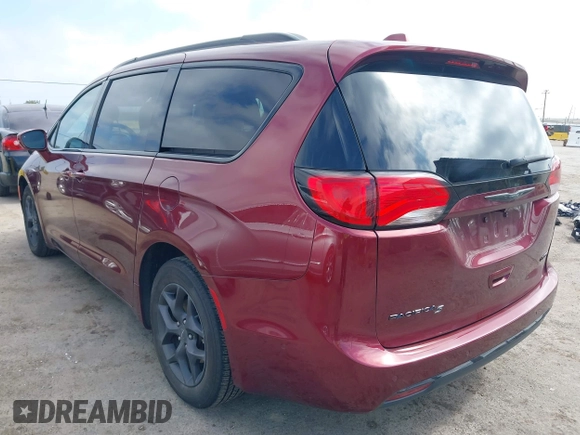 2020 Chrysler Pacifica Limited z VIN 2C4RC1GG6LR286390, wystawiony jako IAAI lot #42068234 z przebiegiem 71 832 mil mil oraz . Historia ofert i sprzedaży dostępna na DreamBid. Obrazek 3.