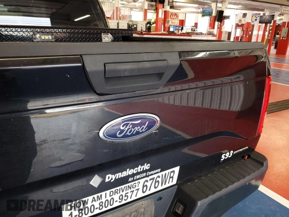 2015 Ford F-150 XL with VIN 1FTEX1C87FKD12113, listed as a IAAI auction lot 42786507 with 260,763 mi miles and . Bid and sale history available at DreamBid. Image 37.