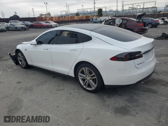2016 Tesla Model S 90D with VIN 5YJSA1E24GF129280, listed as a Copart auction lot 50654395 with 118,711 mi miles and Salvage Title. Bid and sale history available at DreamBid. Image 2.