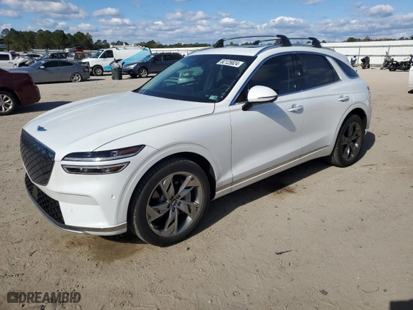 2024 Genesis Electrified GV70 Advanced with VIN 5NMMCET16RH003248, listed as a Copart auction lot 82125824 with 6,210 mi miles and Salvage Title. Bid and sale history available at carsss.com. Image 1.
