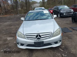 2009 Mercedes-Benz C-Class 3.0L Sport with VIN WDDGF81X89F234426, listed as a IAAI auction lot 41999986 with 206,884 mi miles. Bid and sale history available at carsss.com. Image 12.