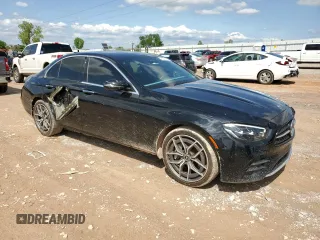 2021 Mercedes-Benz E 350 z VIN W1KZF8EB7MA882336, wystawiony jako Copart lot #53719515 z przebiegiem 26 522 mil mil oraz Szkoda całkowita • Salvage title. Historia ofert i sprzedaży dostępna na DreamBid. Obrazek 4.