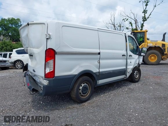 2017 Ford Transit с VIN 1FTYE1YM6HKA37281, выставлен на аукционе IAAI как лот 42621448 с пробегом 150 825 миль миль и . История ставок и продаж доступна на DreamBid. Изображение 4.