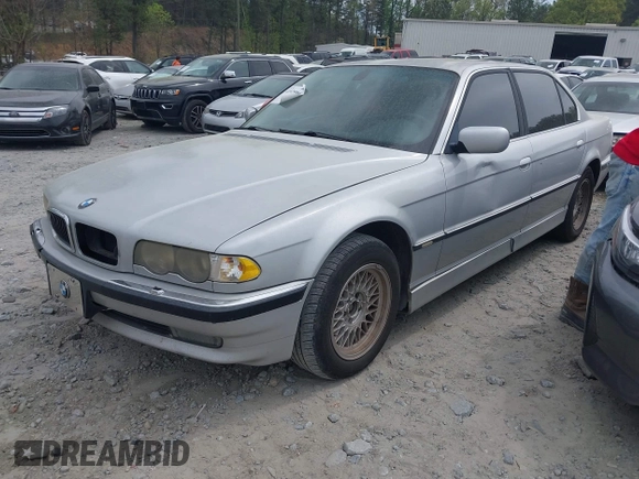 2001 BMW 7 Series 740iL with VIN WBAGH83451DP31468, listed as a IAAI auction lot 41929966 with 154,431 mi miles. Bid and sale history available at carsss.com. Image 2.