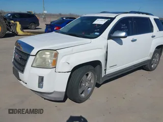 2012 GMC Terrain SLT-2 with VIN 2GKFLWE57C6381886, listed as a IAAI auction lot 41739118 with 211,147 mi miles. Bid and sale history available at carsss.com. Image 6.