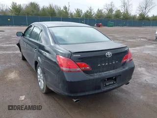 2008 Toyota Avalon XL with VIN 4T1BK36B68U274638, listed as a IAAI auction lot 41673870 with 126,034 mi miles. Bid and sale history available at carsss.com. Image 3.