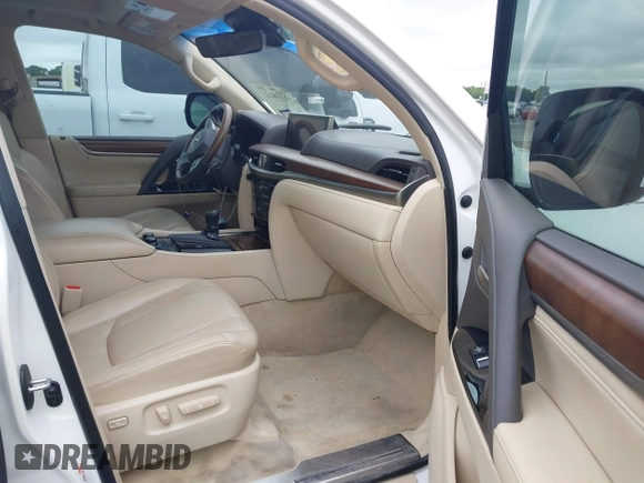 2017 Lexus LX 570 z VIN JTJHY7AX4H4243313, wystawiony jako IAAI lot #41738205 z przebiegiem 88 773 mil mil oraz . Historia ofert i sprzedaży dostępna na DreamBid. Obrazek 5.