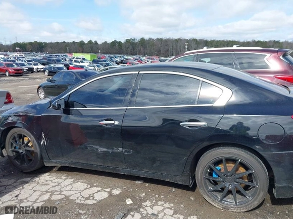 2009 Nissan Maxima 3.5 SV w/Sport Pkg with VIN 1N4AA51E69C860026, listed as a IAAI auction lot 41546211 with 216,967 mi miles. Bid and sale history available at carsss.com. Image 14.