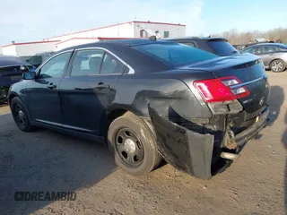 2015 Ford Police Interceptor z VIN 1FAHP2MK6FG190463, wystawiony jako IAAI lot #41757375 z przebiegiem 154 174 mil mil oraz . Historia ofert i sprzedaży dostępna na DreamBid. Obrazek 3.