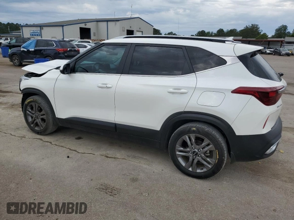 2023 Kia Seltos S with VIN KNDEU2AA4P7432993, listed as a Copart auction lot 55627035 with 13,807 mi miles and Salvage title. Bid and sale history available at DreamBid. Image 2.