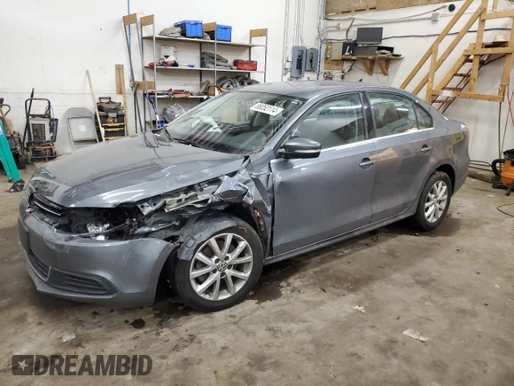 2013 Volkswagen Jetta SE with VIN 3VWDX7AJ2DM309725, listed as a Copart auction lot 86052114 with 70,828 mi miles and Salvage title. Bid and sale history available at DreamBid. Image 1.