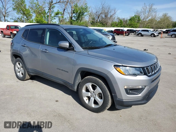 2018 Jeep Compass Latitude with VIN 3C4NJDBB9JT315652, listed as a Copart auction lot 52632425 with 86,118 mi miles and Clean title. Bid and sale history available at DreamBid. Image 4.