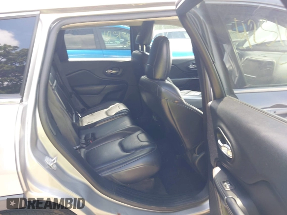 2016 Jeep Cherokee Limited с VIN 1C4PJMDB9GW240055, выставлен на аукционе IAAI как лот 42510018 с пробегом 105 425 миль миль и . История ставок и продаж доступна на DreamBid. Изображение 8.