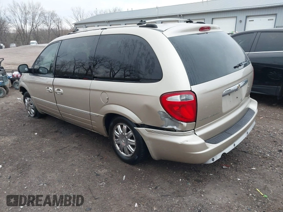 2006 Chrysler Town & Country LWB Limited with VIN 2A8GP64L66R798366, listed as a IAAI auction lot 41879031 with 231,603 mi miles. Bid and sale history available at carsss.com. Image 3.