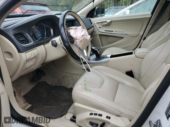 2015 Volvo S60 T5 Premier with VIN YV1612TK3F2337298, listed as a Copart auction lot 72120233 with 81,287 mi miles. Bid and sale history available at carsss.com. Image 7.