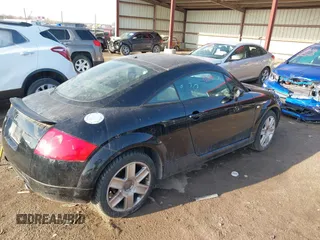 2004 Audi TT with VIN TRUWT28N941004373, listed as a IAAI auction lot 41886696 with 137,266 mi miles. Bid and sale history available at carsss.com. Image 4.