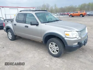 2008 Ford Explorer Sport Trac XLT with VIN 1FMEU51EX8UB04044, listed as a IAAI auction lot 42155823 with 142,847 mi miles and . Bid and sale history available at DreamBid. Image 1.