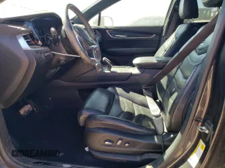 2017 Cadillac XT5 Platinum AWD z VIN 1GYKNFRS6HZ138810, wystawiony jako Copart lot #48029455 z przebiegiem 97 948 mil mil oraz Szkoda całkowita • Salvage title. Historia ofert i sprzedaży dostępna na DreamBid. Obrazek 7.