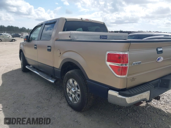 2012 Ford F-150 XL with VIN 1FTFW1CF7CKD87475, listed as a IAAI auction lot 41715378 with 212,705 mi miles. Bid and sale history available at carsss.com. Image 3.