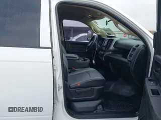 2020 Ram 2500 Tradesman z VIN 3C6UR5CJ4LG235002, wystawiony jako IAAI lot #42117169 z przebiegiem 170 299 mil mil oraz . Historia ofert i sprzedaży dostępna na DreamBid. Obrazek 5.
