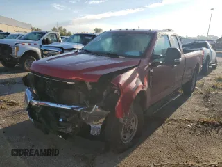 2020 Ford F-350 XL with VIN 1FT8X3B65LEC68843, listed as a Copart auction lot 67950074 with 131,177 mi miles and Non repairable. Bid and sale history available at DreamBid. Image 1.