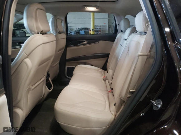 2020 Lincoln Nautilus Reserve with VIN 2LMPJ6K90LBL13305, listed as a Copart auction lot 76143003 with 17,492 mi miles and Salvage Title. Bid and sale history available at carsss.com. Image 10.