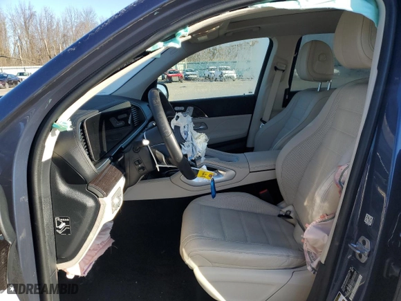 2024 Mercedes-Benz GLS with VIN 4JGFF5KE3RB174463, listed as a Copart auction lot 48996445 with 14,786 mi miles and Salvage Title. Bid and sale history available at carsss.com. Image 7.