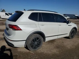 2022 Volkswagen Tiguan SE R-Line Black with VIN 3VVCB7AX5NM060390, listed as a Copart auction lot 47804245 with 55,727 mi miles and Salvage Title. Bid and sale history available at carsss.com. Image 3.