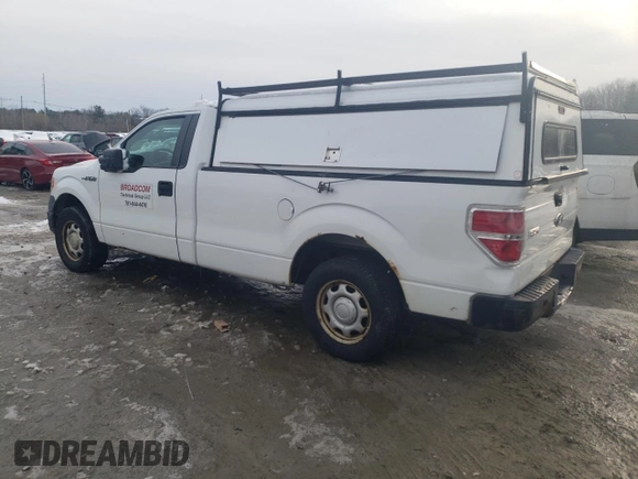 2010 Ford F-150 XL with VIN 1FTMF1CW4AKA97084, listed as a Copart auction lot 44815785 with 198,246 mi miles and Clean title. Bid and sale history available at DreamBid. Image 2.