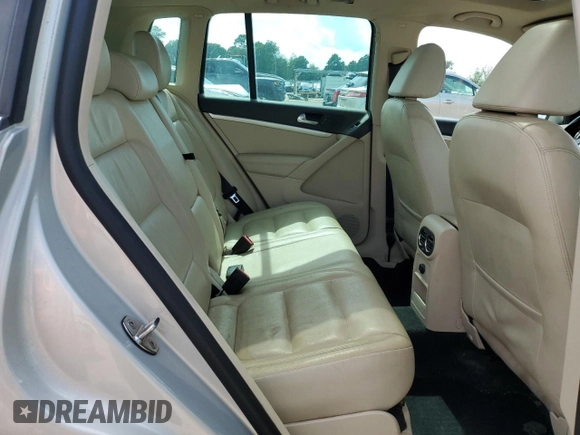2013 Volkswagen Tiguan S with VIN WVGAV3AX5DW559383, listed as a Copart auction lot 66356005 with 117,271 mi miles and Clean title. Bid and sale history available at DreamBid. Image 11.