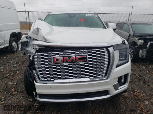 2024 GMC Yukon Denali with VIN 1GKS2DKL7RR178132, listed as a Copart auction lot 85315904 with 7,079 mi miles and Salvage Title. Bid and sale history available at carsss.com. Image 5.