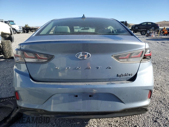 2018 Hyundai Sonata Hybrid SE with VIN KMHE24L36JA078562, listed as a Copart auction lot 41896565 with 121,959 mi miles and Salvage Title. Bid and sale history available at carsss.com. Image 6.