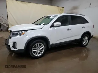 2014 Kia Sorento LX with VIN 5XYKTDA63EG437163, listed as a Copart auction lot 48313105 with 163,653 mi miles and Clean Title. Bid and sale history available at carsss.com. Image 1.